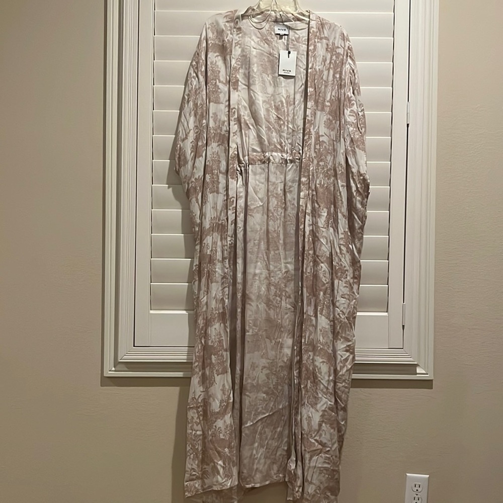 Gorgeous coverup/ kimono in viscose palm trees print by riva designs.